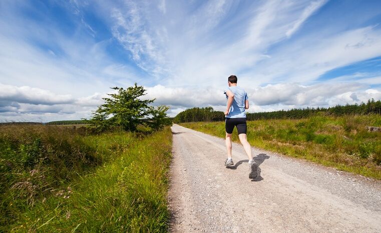 Jogging pisua galtzeko kardio entrenamendu bat da